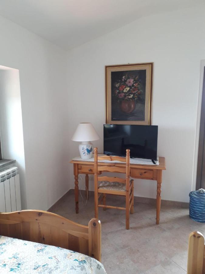 B&B Bene Bennios Iun F1441 Nuoro  Zewnętrze zdjęcie