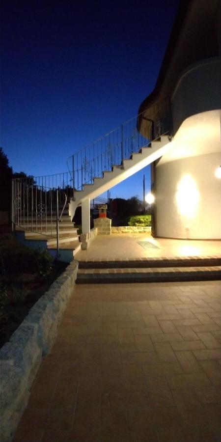 B&B Bene Bennios Iun F1441 Nuoro  Zewnętrze zdjęcie
